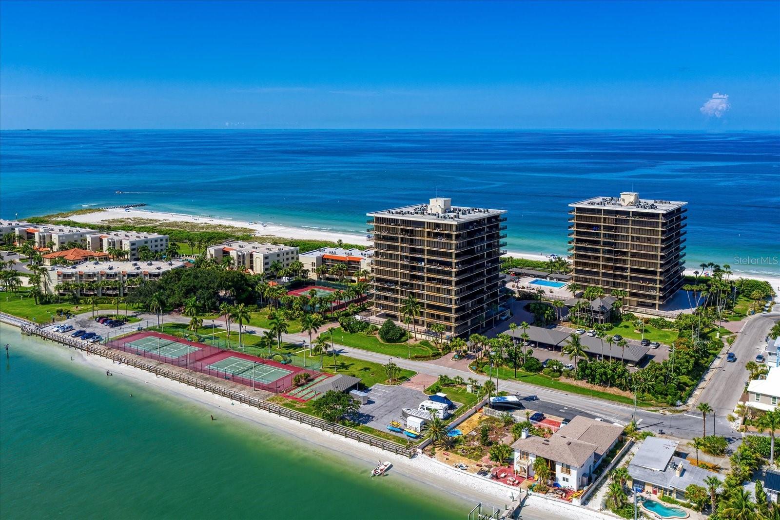7600 BAYSHORE DRIVE 202