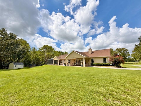 Tiny photo for 232 SE 95th Street, Ocala, FL 34480 (MLS # TB8537313)