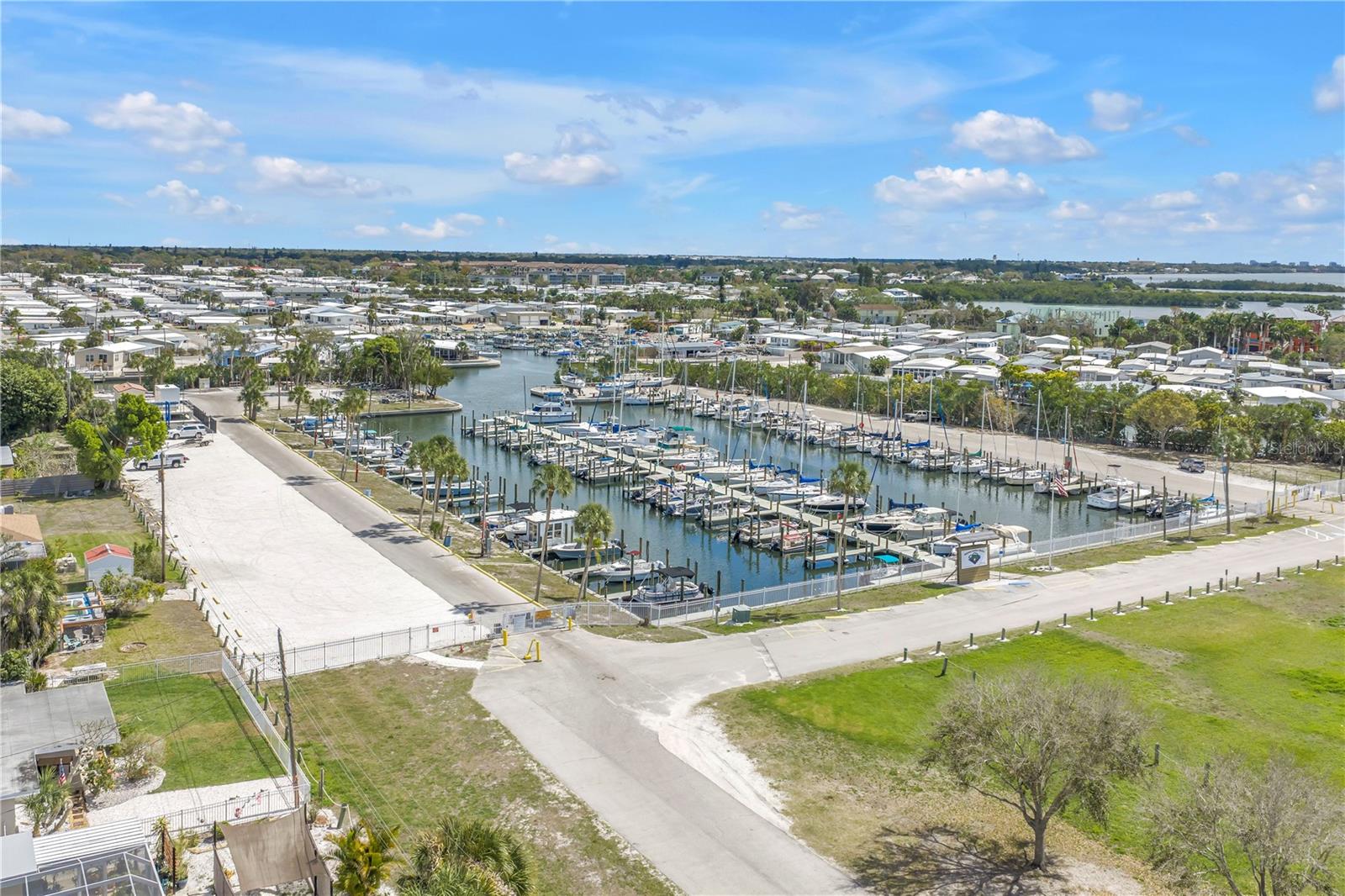 BAYSHORE GARDENS SEC 35 - Residential