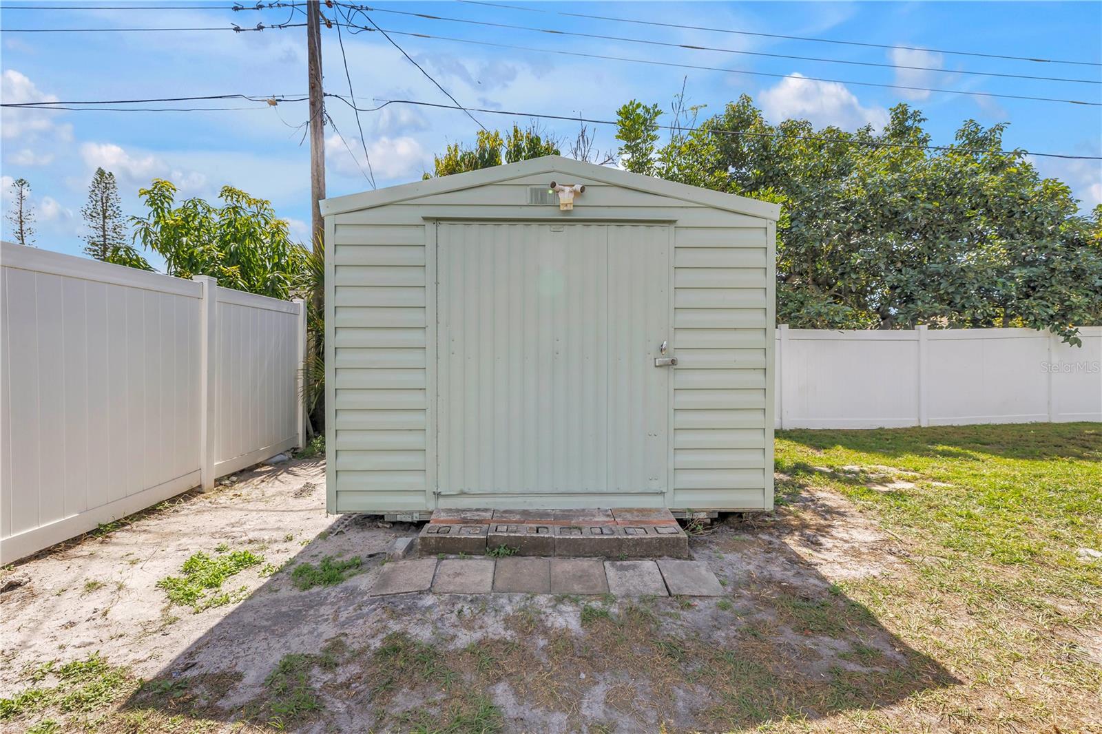 BAYSHORE GARDENS SEC 35 - Residential