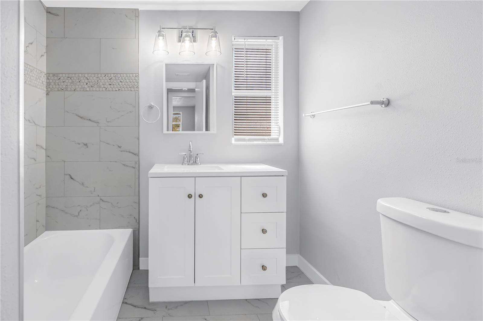 BAYSHORE GARDENS SEC 35 - Residential