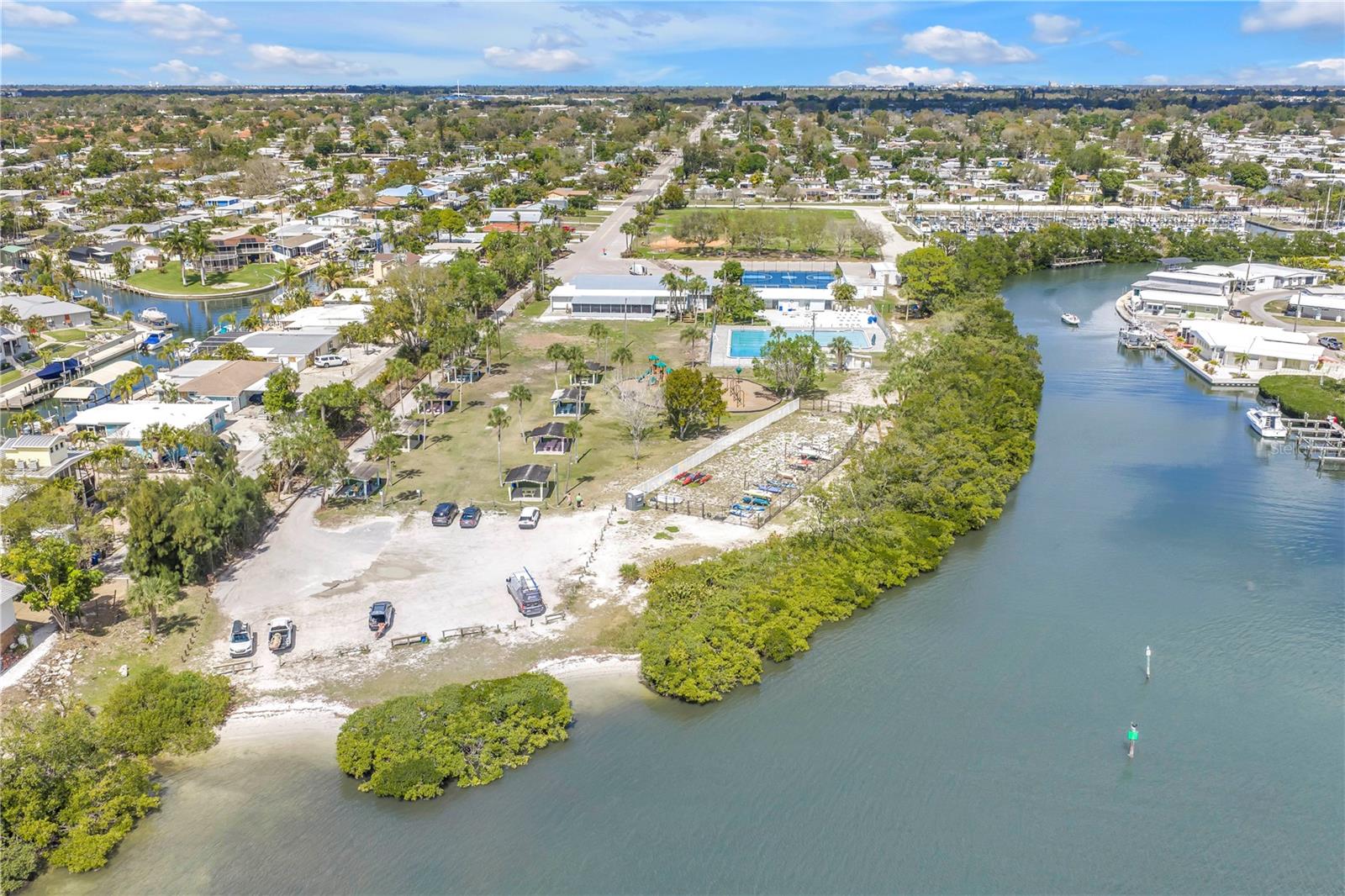 BAYSHORE GARDENS SEC 35 - Residential