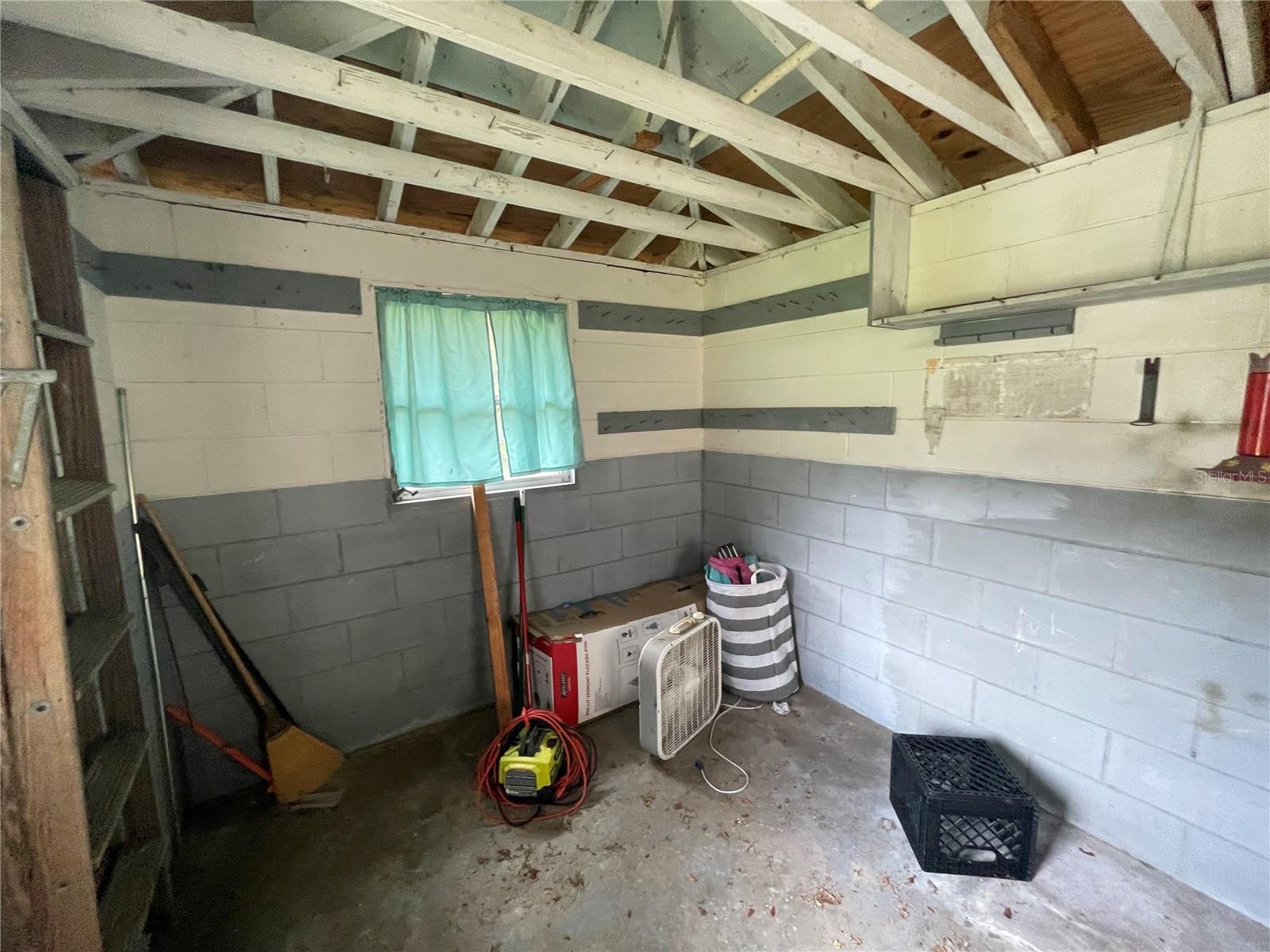 VOGT SPGS DEV - Residential Lease