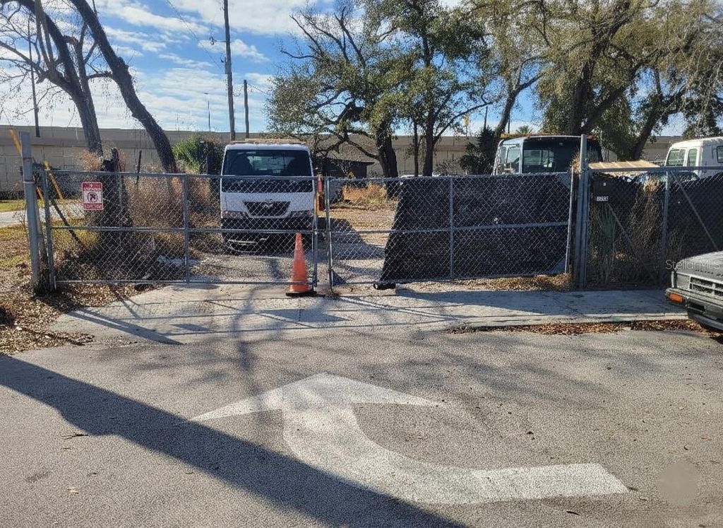 Photo of 1200 29th Street, Orlando, FL 32805 (MLS # O6402883)