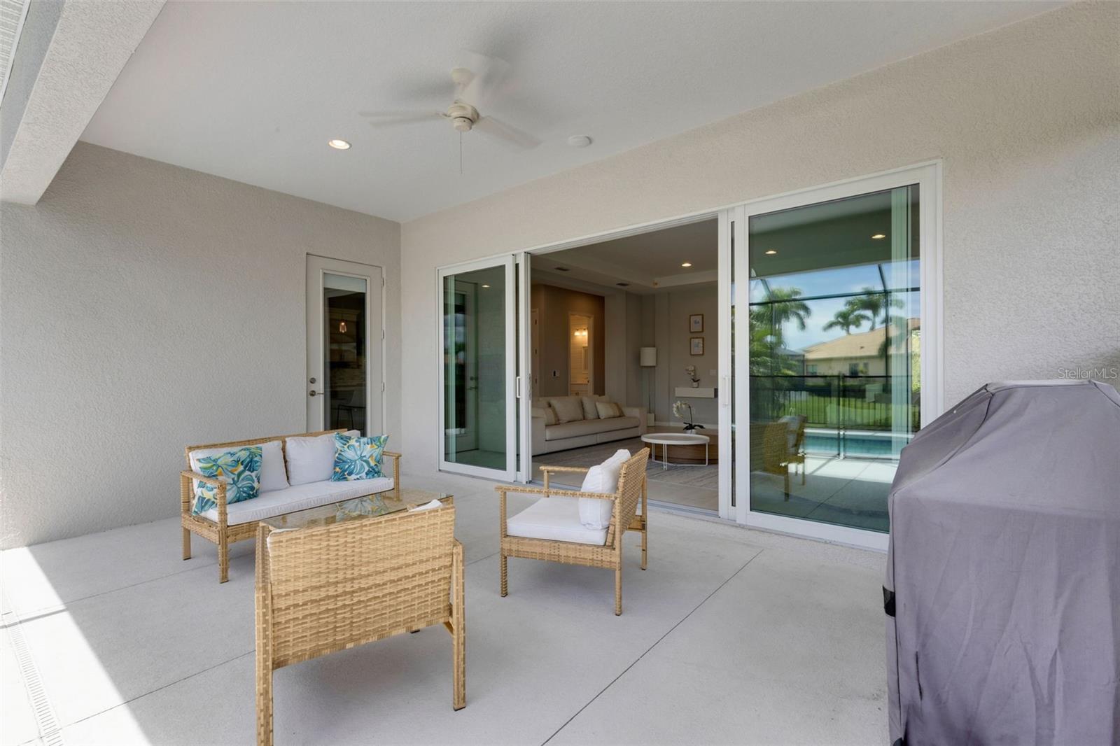 LEGENDS BAY - Residential