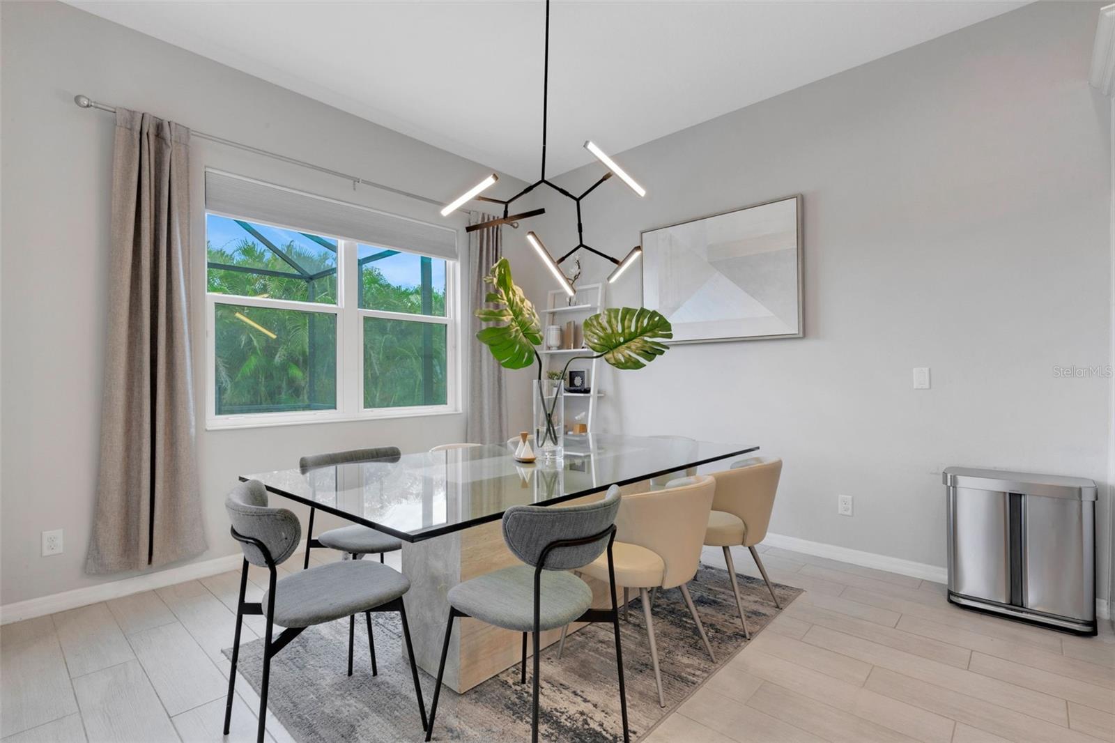 LEGENDS BAY - Residential