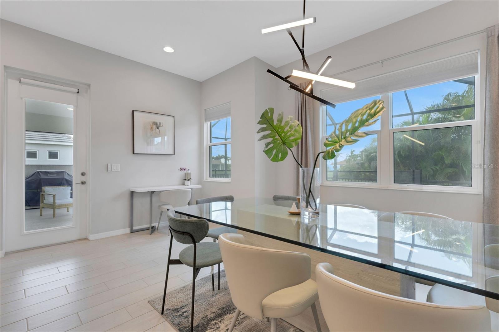 LEGENDS BAY - Residential