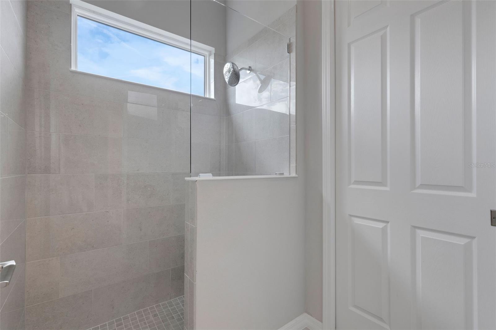 LEGENDS BAY - Residential