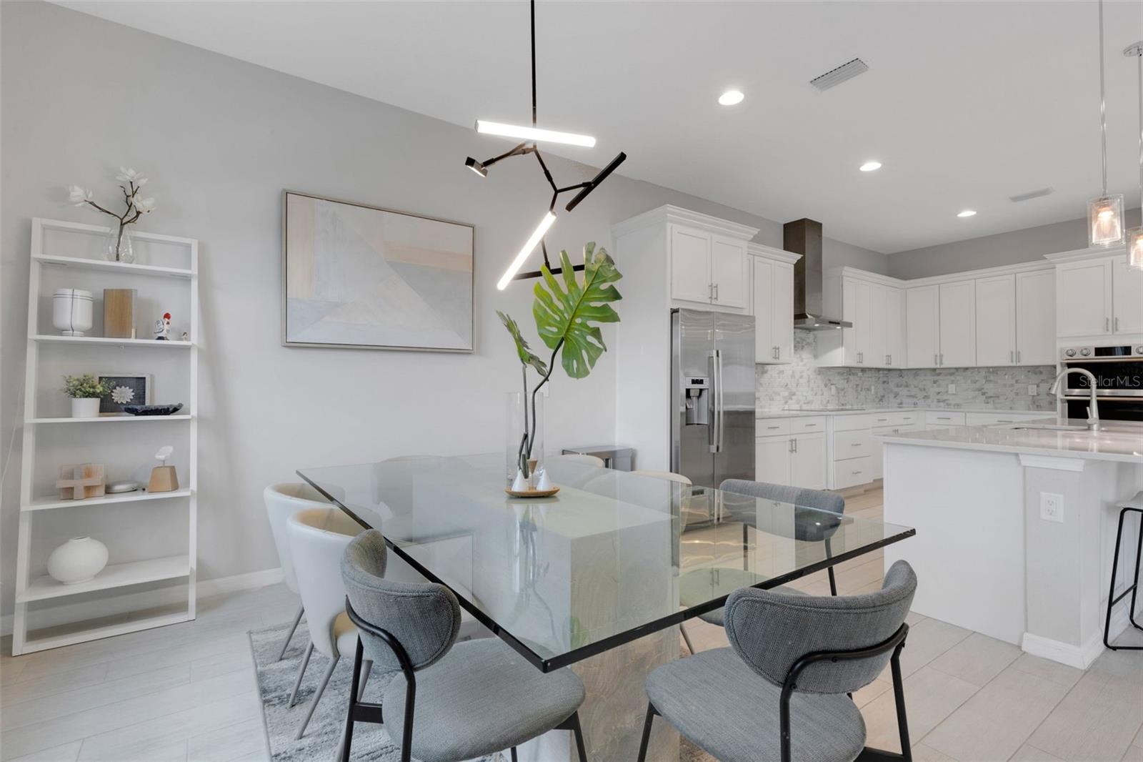 LEGENDS BAY - Residential