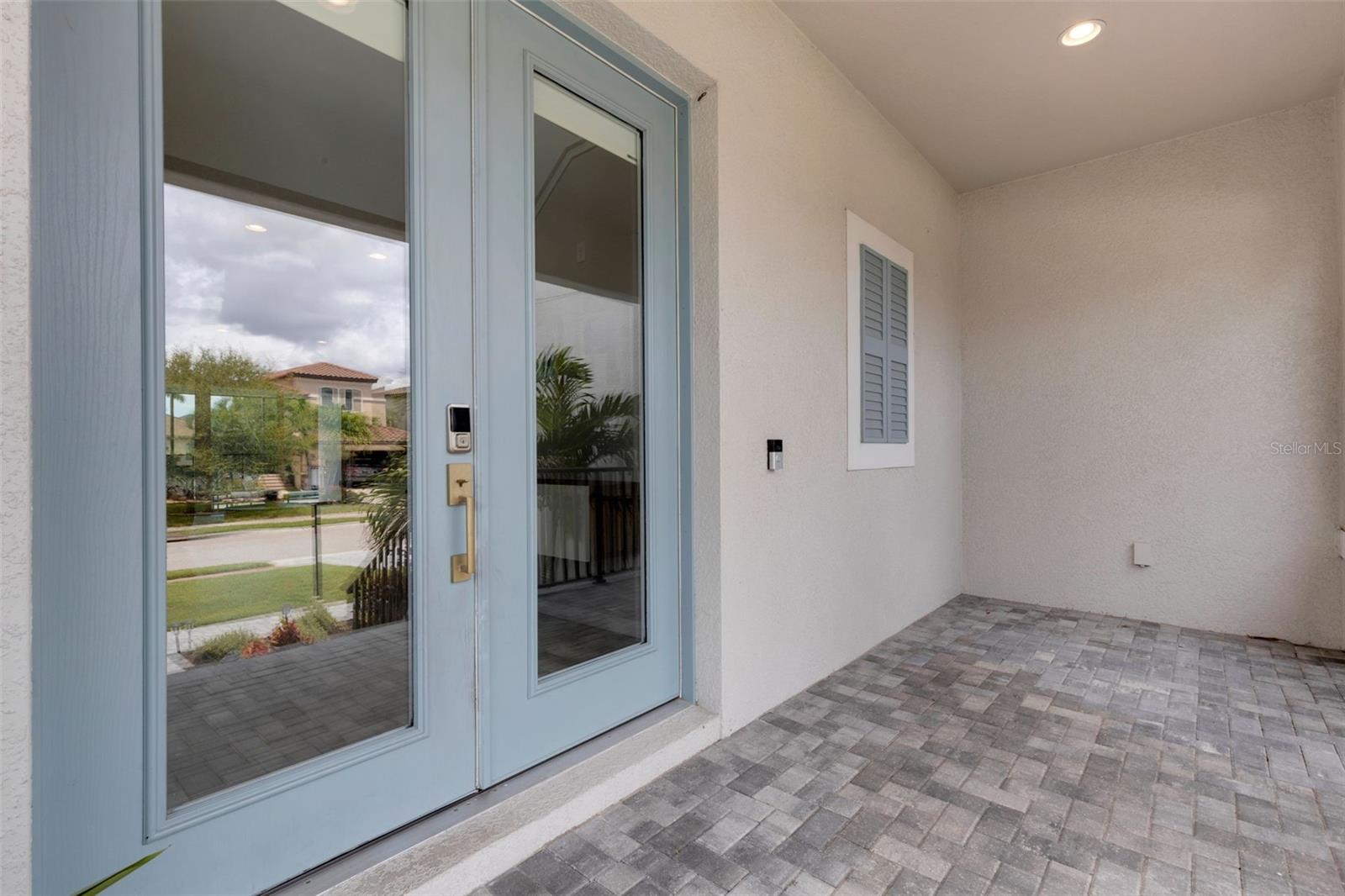 LEGENDS BAY - Residential