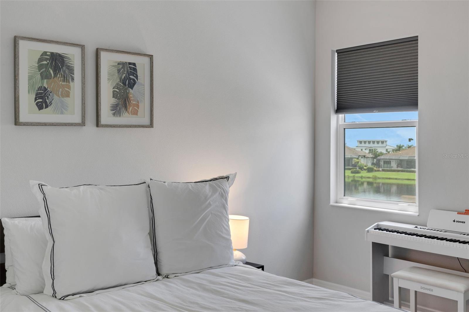 LEGENDS BAY - Residential