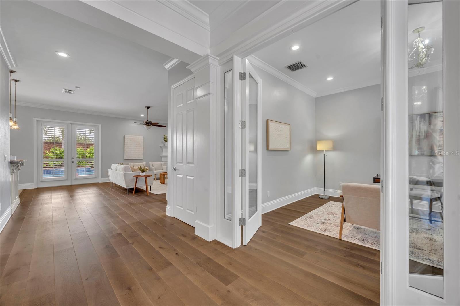 904 BRIGHTWATER CIRCLE