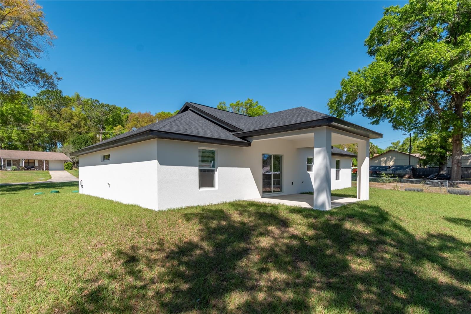 BELLEVIEW OAKS ESTATE - Residential