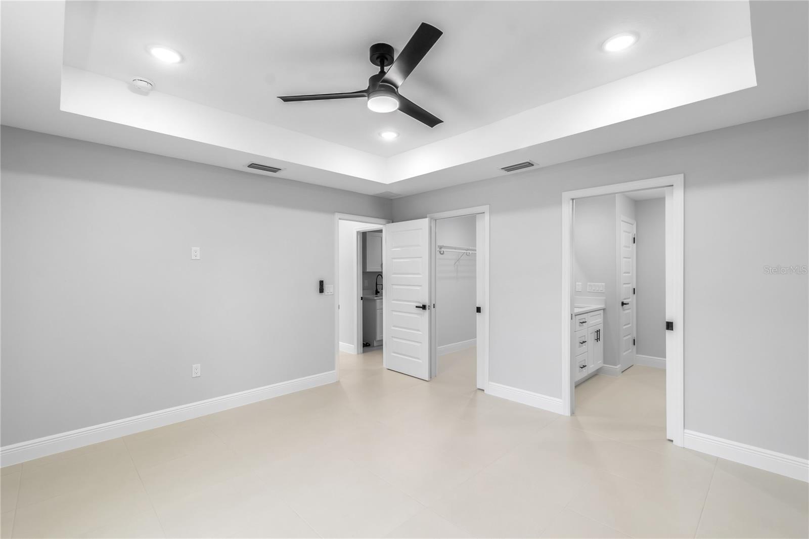 BELLEVIEW OAKS ESTATE - Residential