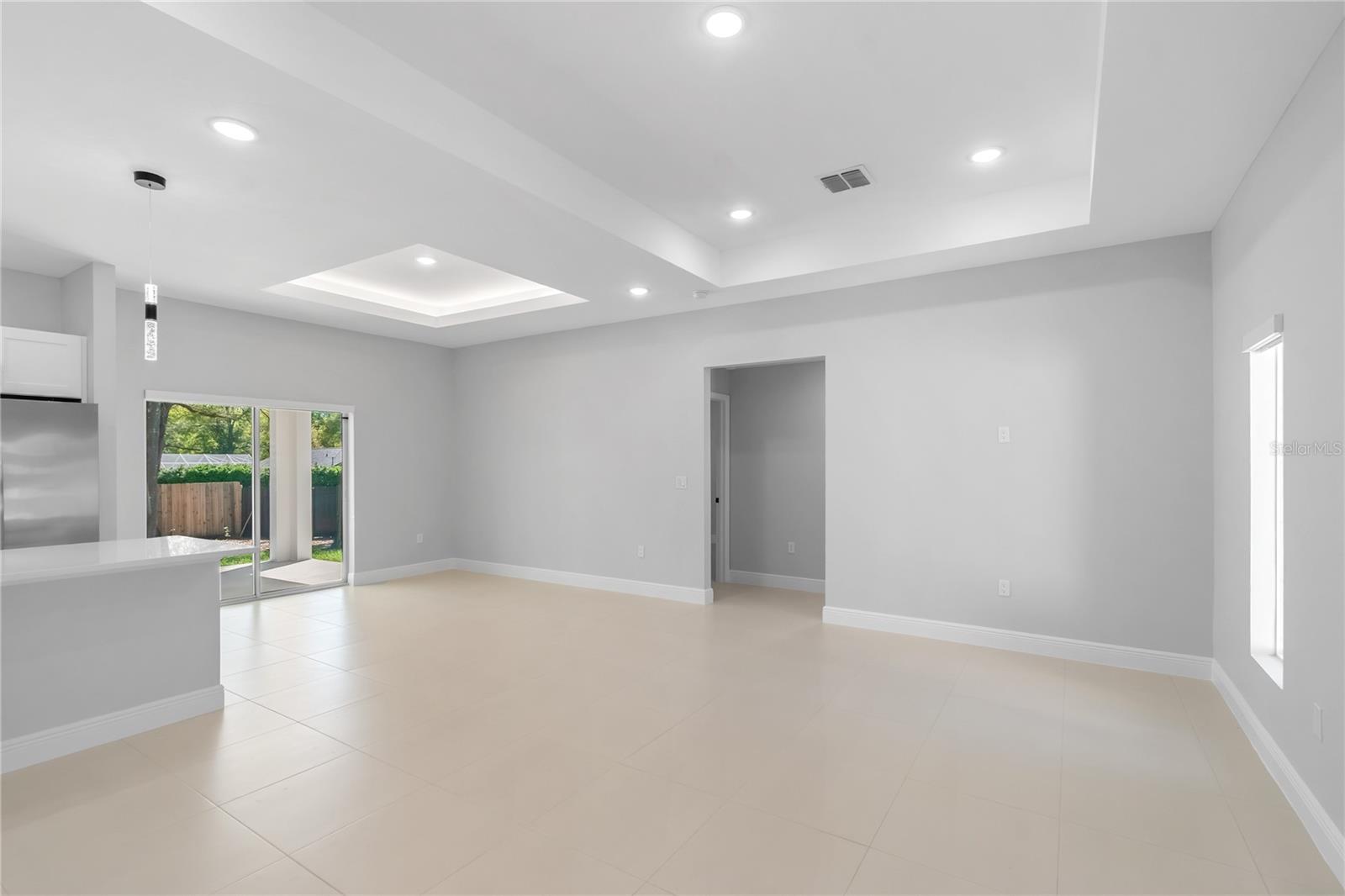 BELLEVIEW OAKS ESTATE - Residential