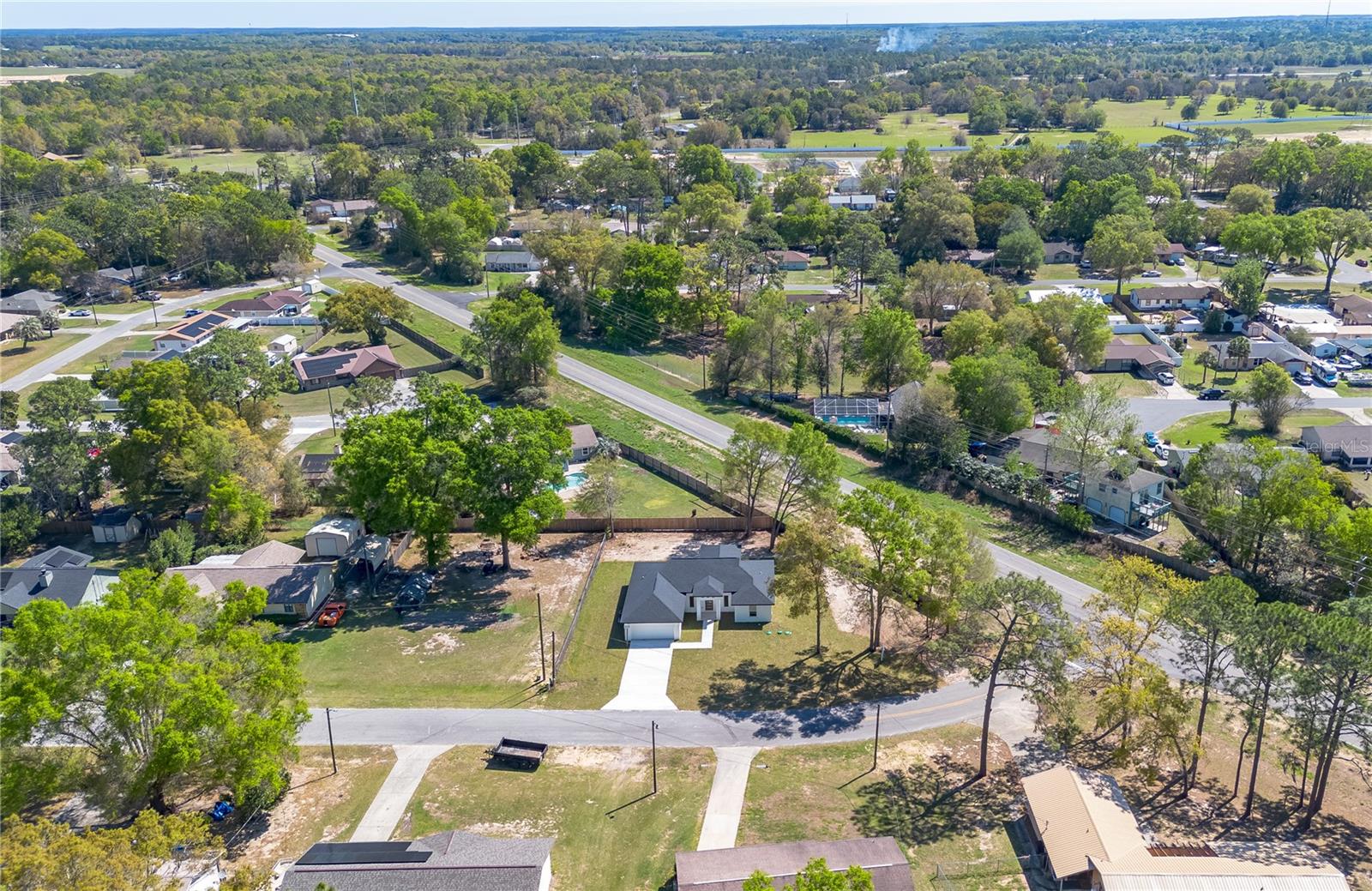 BELLEVIEW OAKS ESTATE - Residential