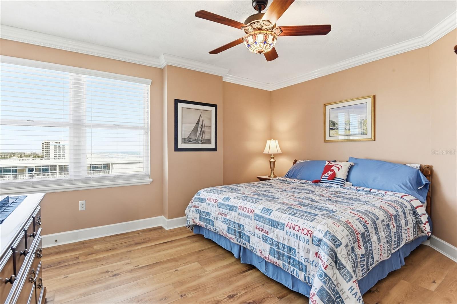 TOWERS GRANDE CONDO - Residential