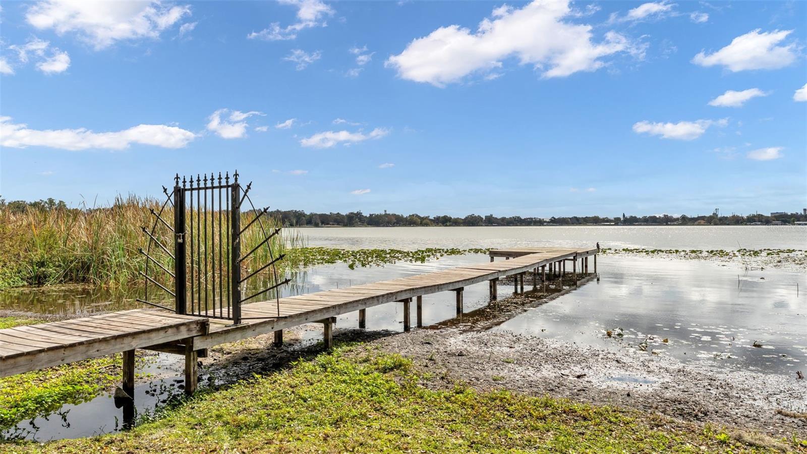 102 LAKE LENA BOULEVARD