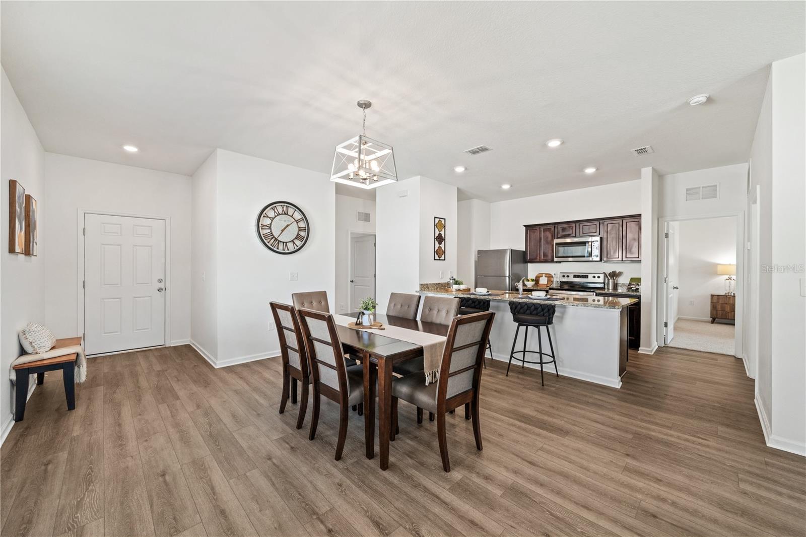 FERNANDA PLACE PH 1 - Residential