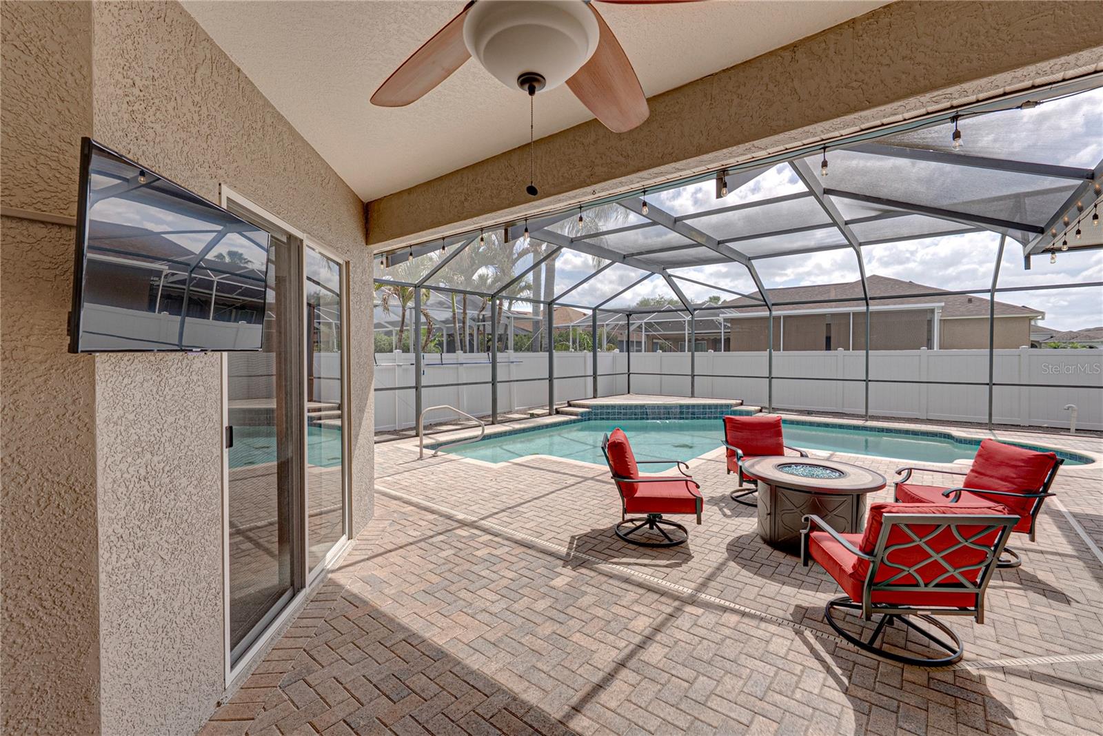 THOUSAND OAKS EAST PH 02 & 03 - Residential