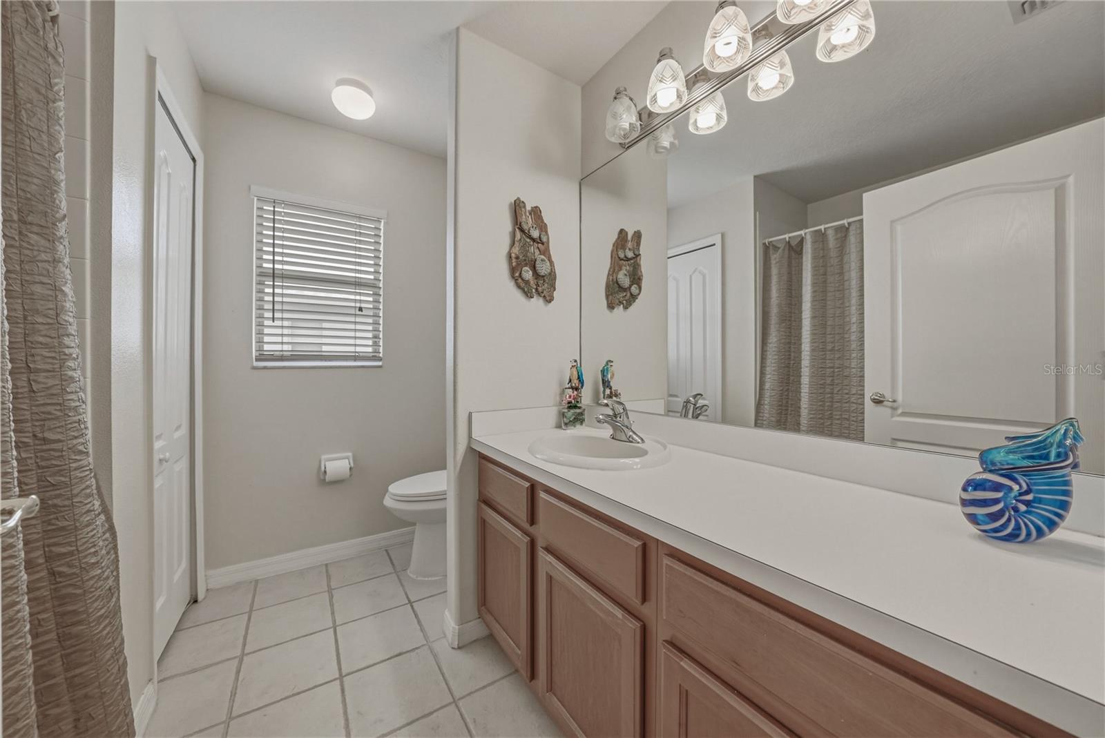 THOUSAND OAKS EAST PH 02 & 03 - Residential