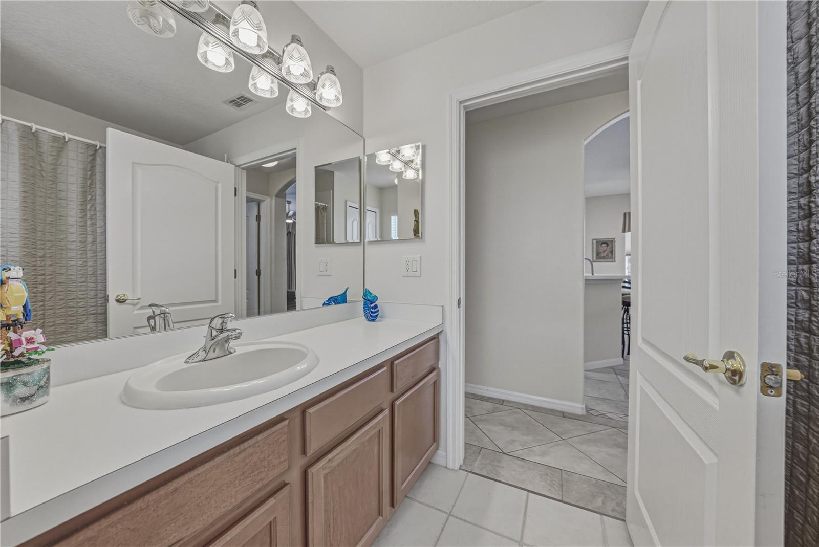 THOUSAND OAKS EAST PH 02 & 03 - Residential