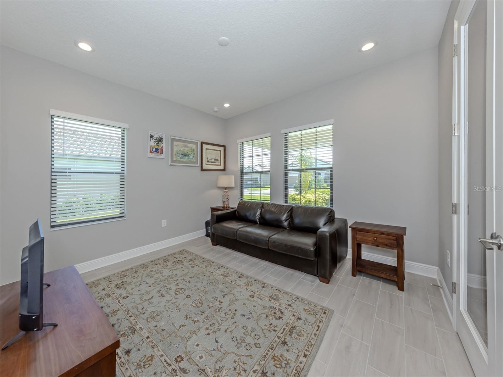 VICENZA PH 2 - Residential