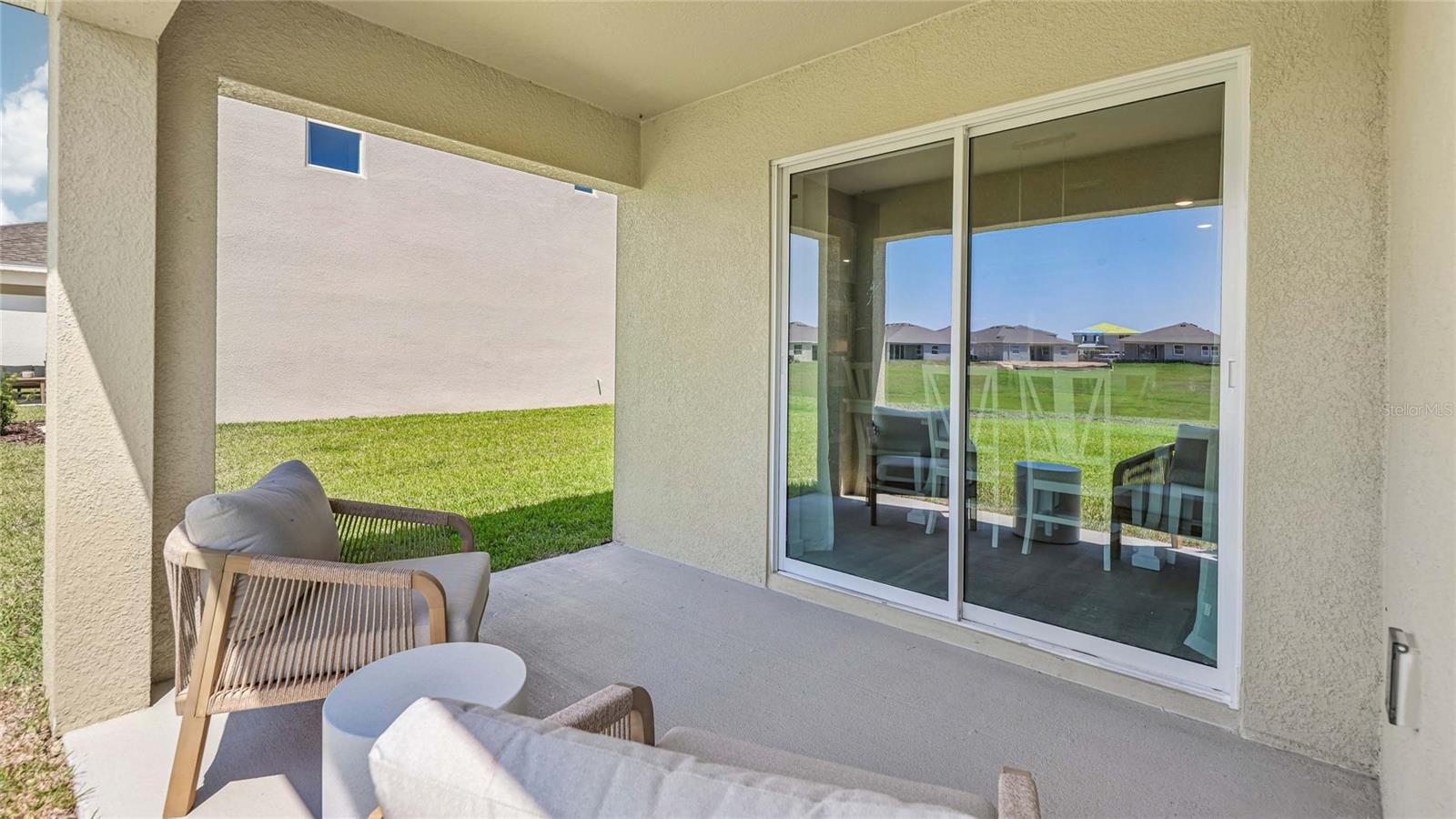 MARION OAKS - Residential