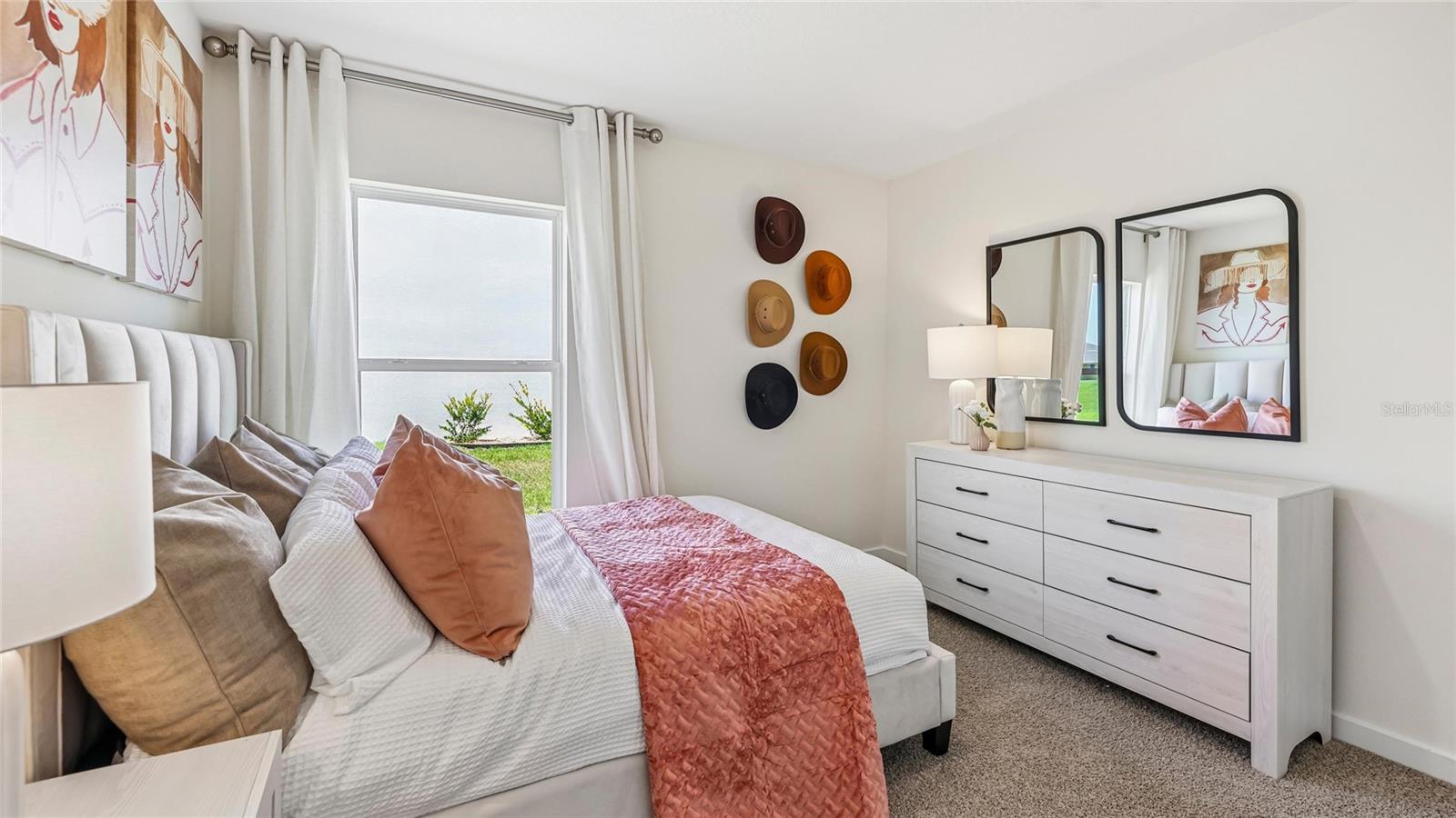 MARION OAKS - Residential