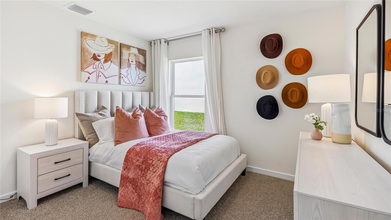 MARION OAKS - Residential