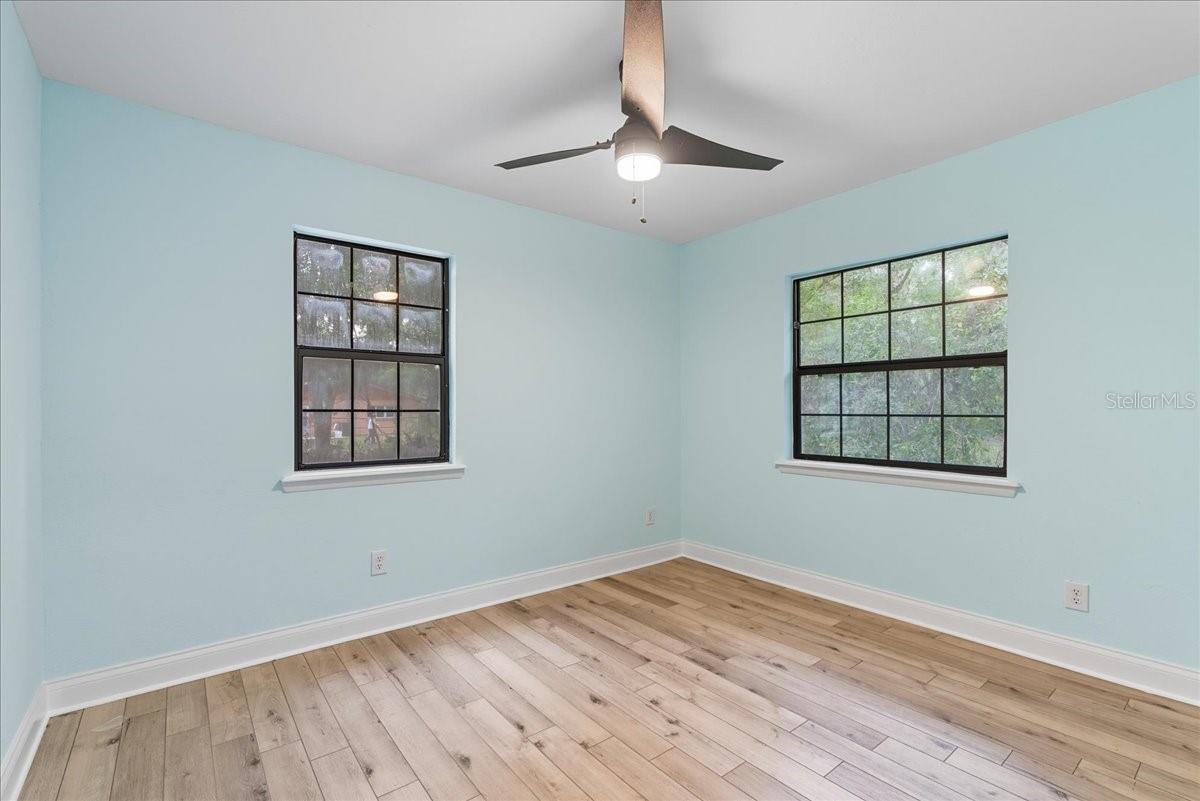 PECAN HEIGHTS - Residential