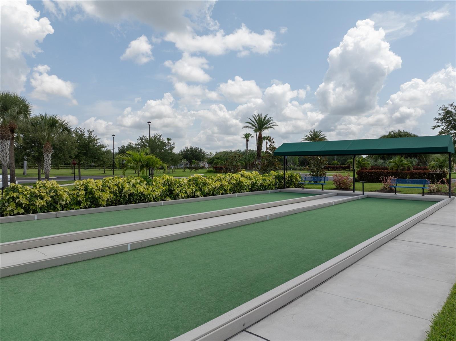 CASCADES AT RIVER HALL - Residential