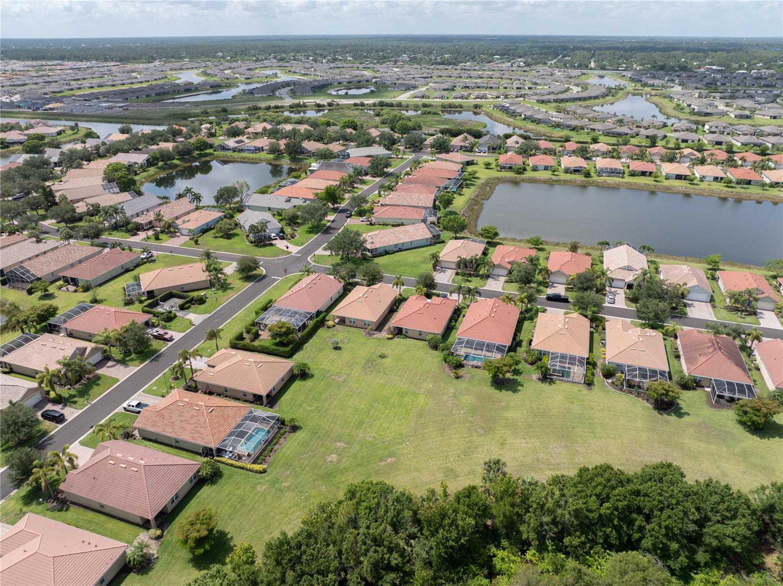 CASCADES AT RIVER HALL - Residential