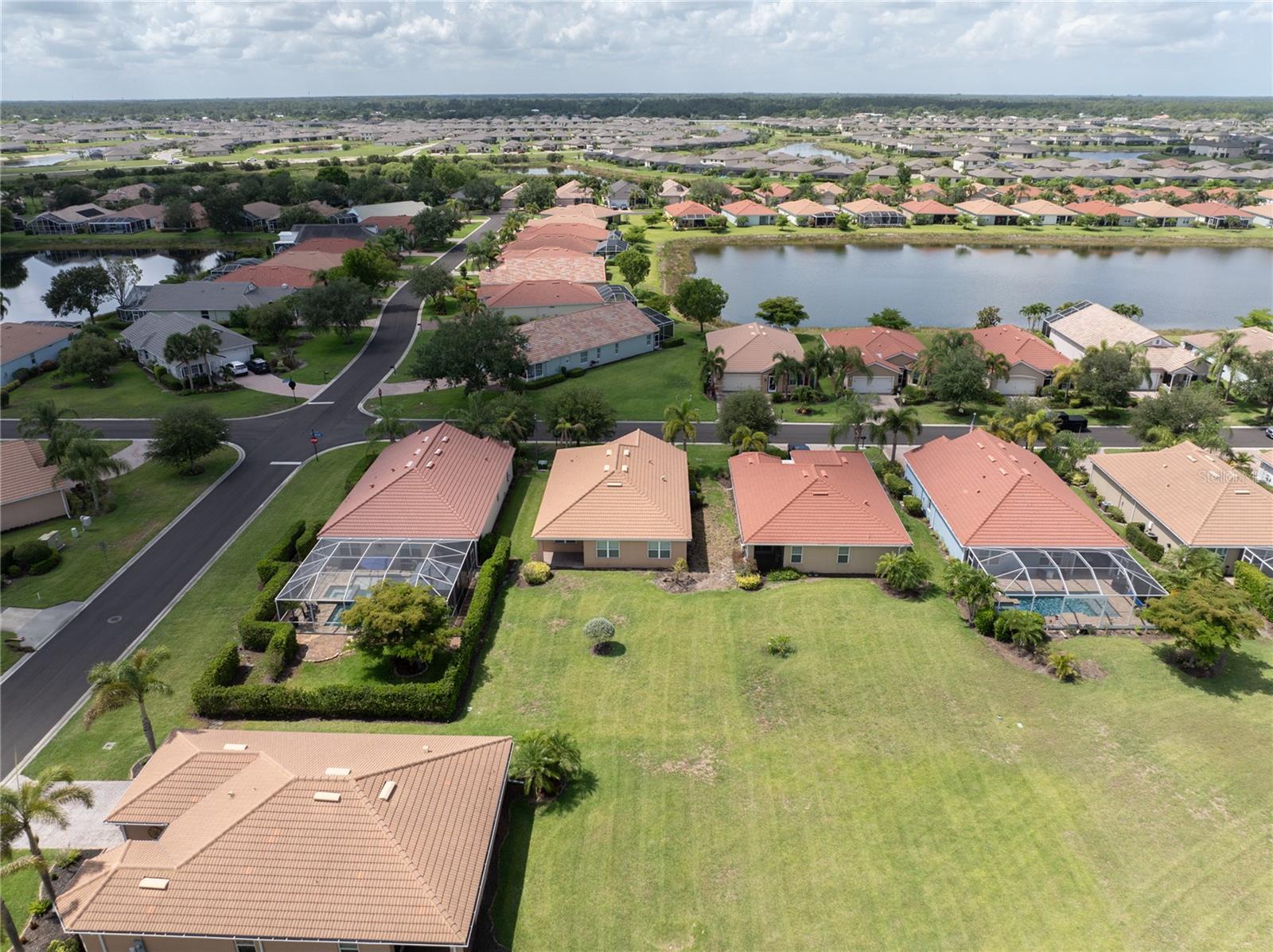 CASCADES AT RIVER HALL - Residential