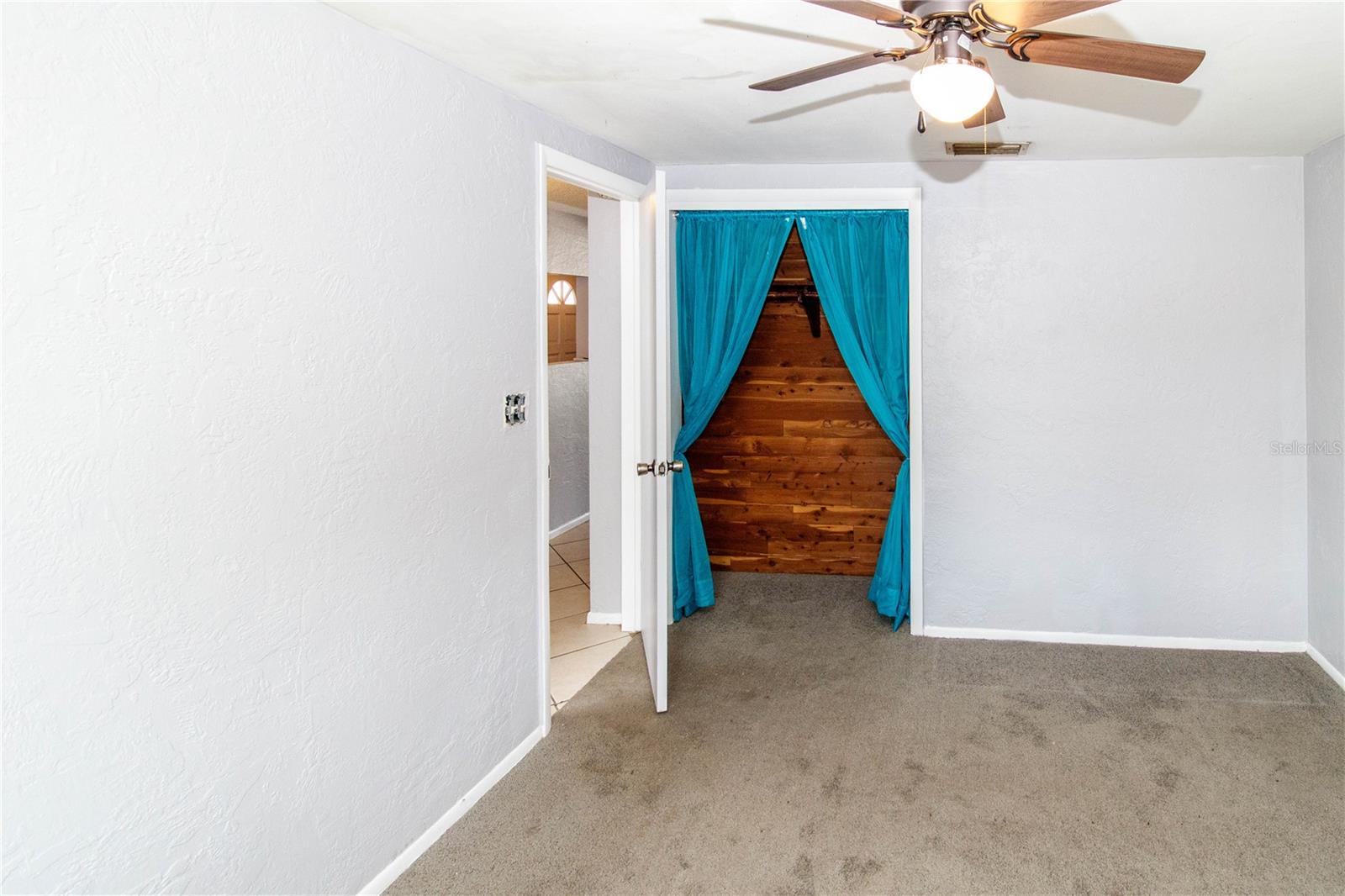 BEACON SQUARE - Residential