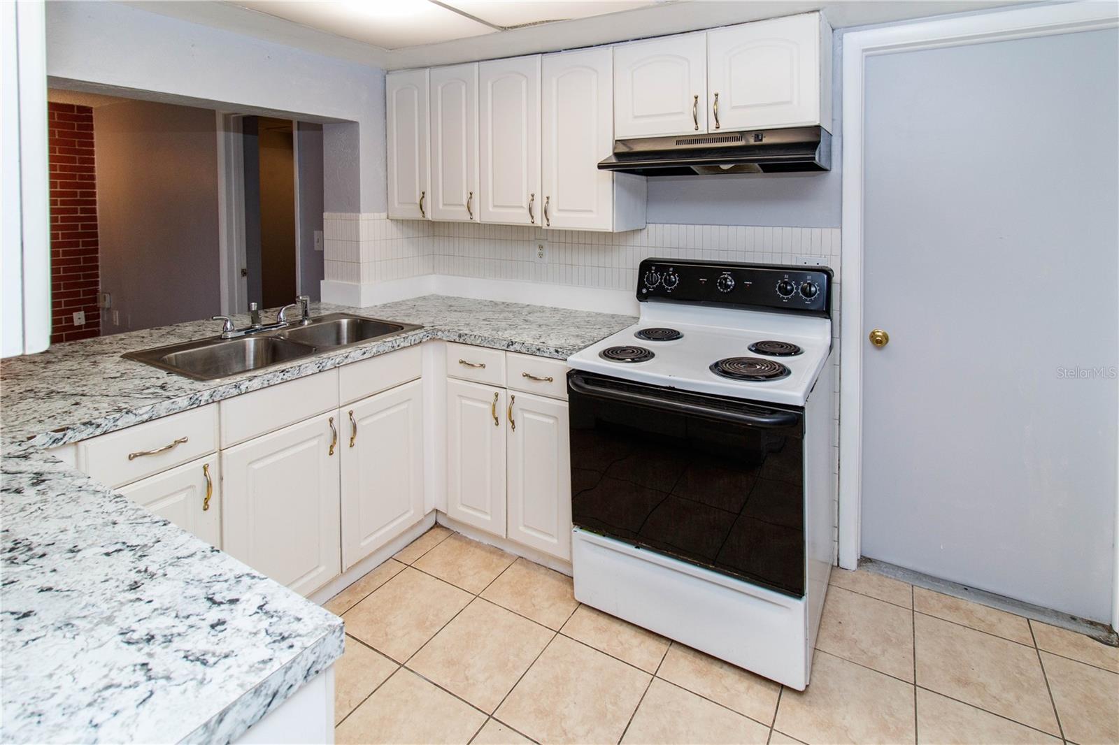 BEACON SQUARE - Residential