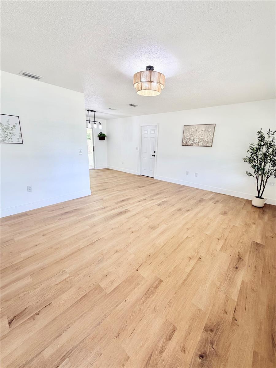 5240 SE 114TH PLACE