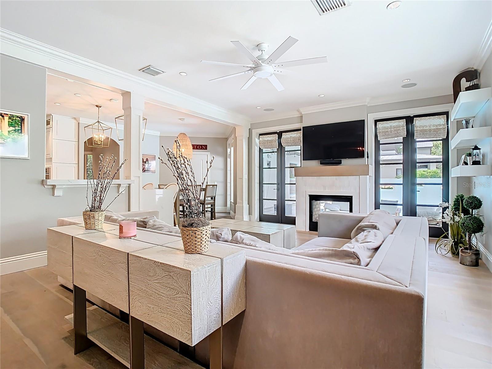 2614 PARKLAND DRIVE