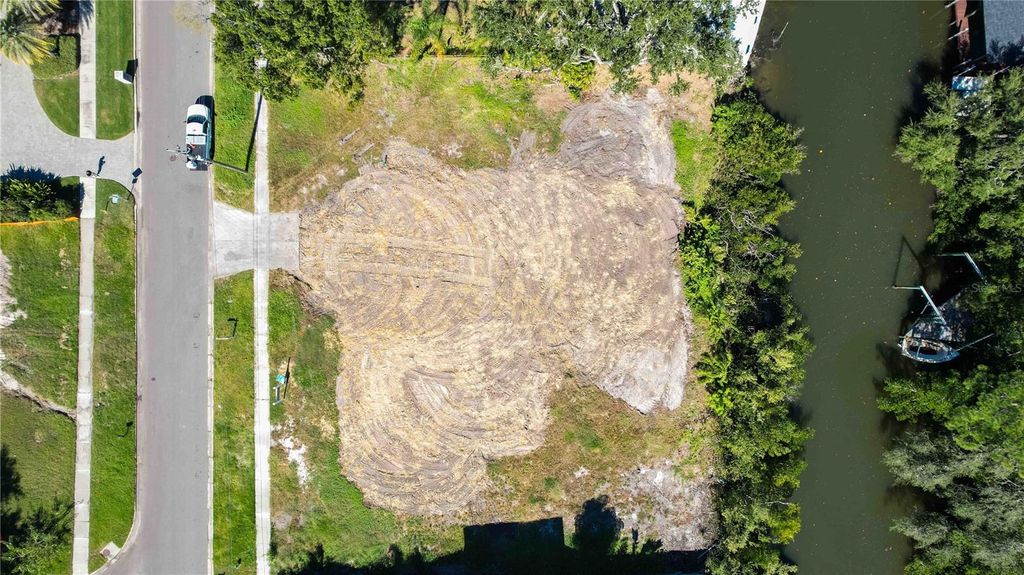 Photo of 2618 S Dundee Street, Tampa, FL 33629 (MLS # TB8326600)