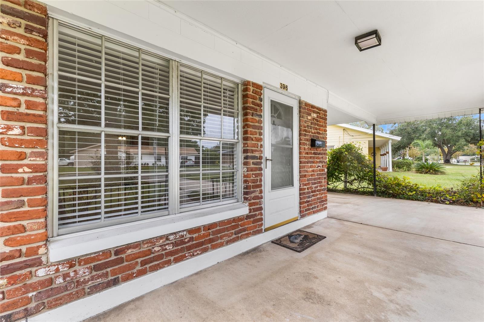 396 TULLIS AVENUE