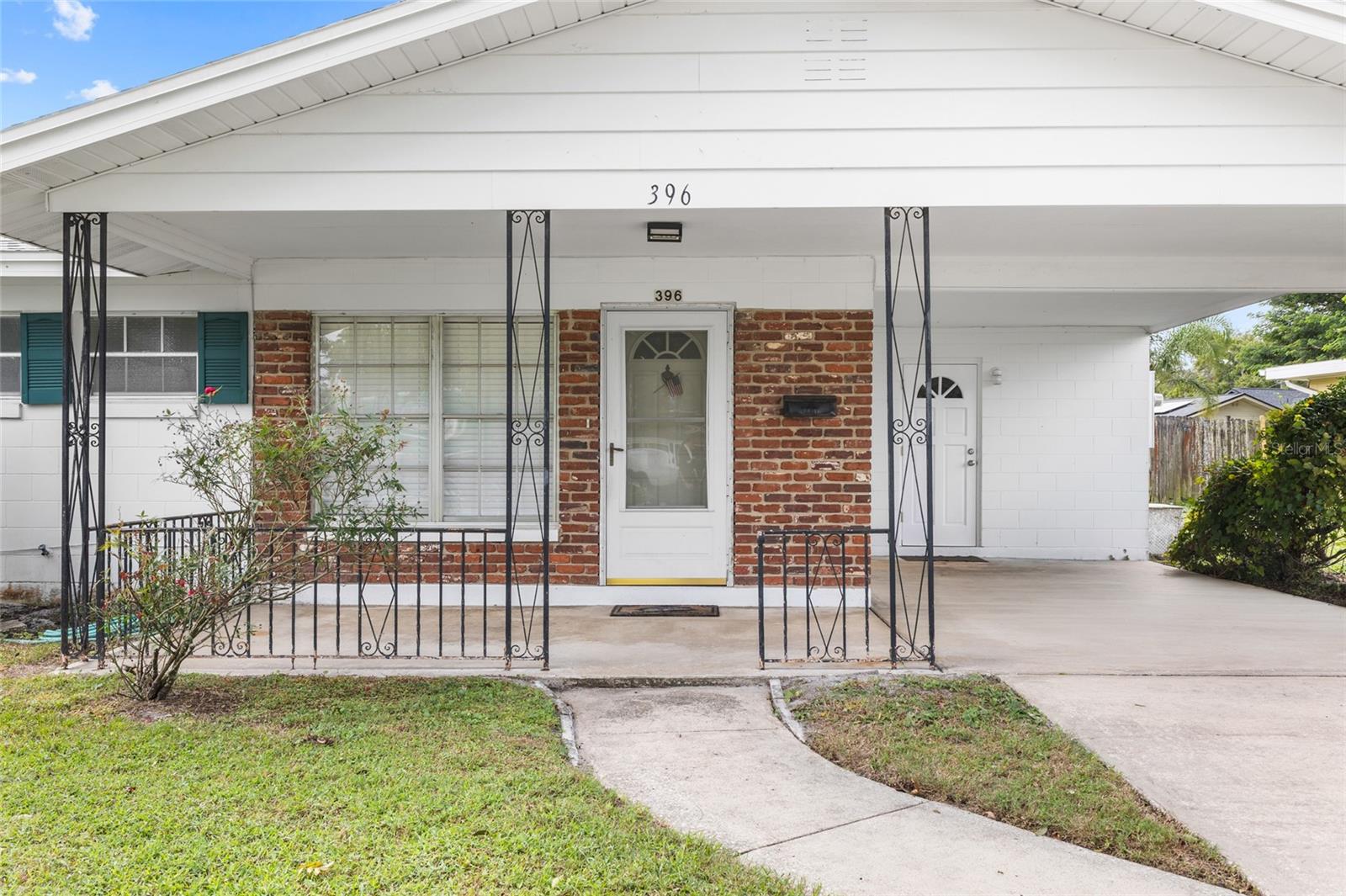 396 TULLIS AVENUE