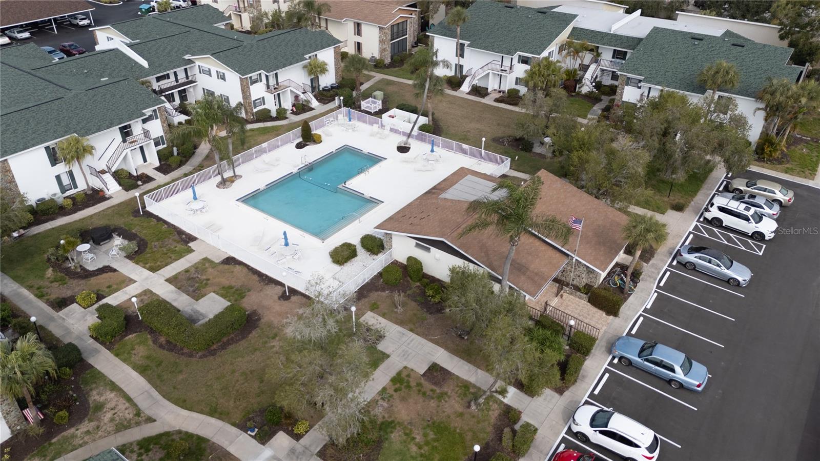 MORTON VILLAGE - Residential