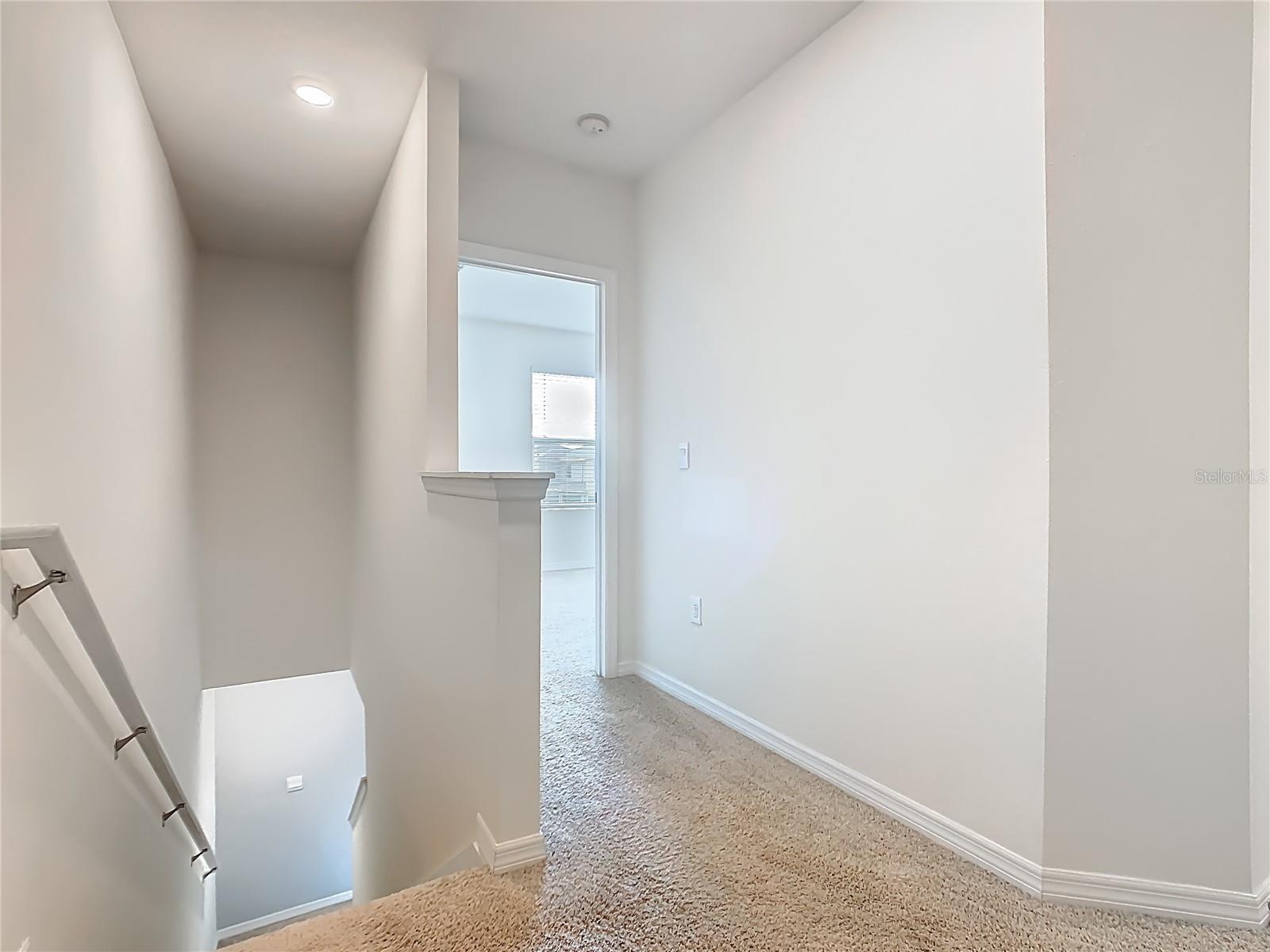 OSCEOLA VILLAGE CENTER - Residential Lease