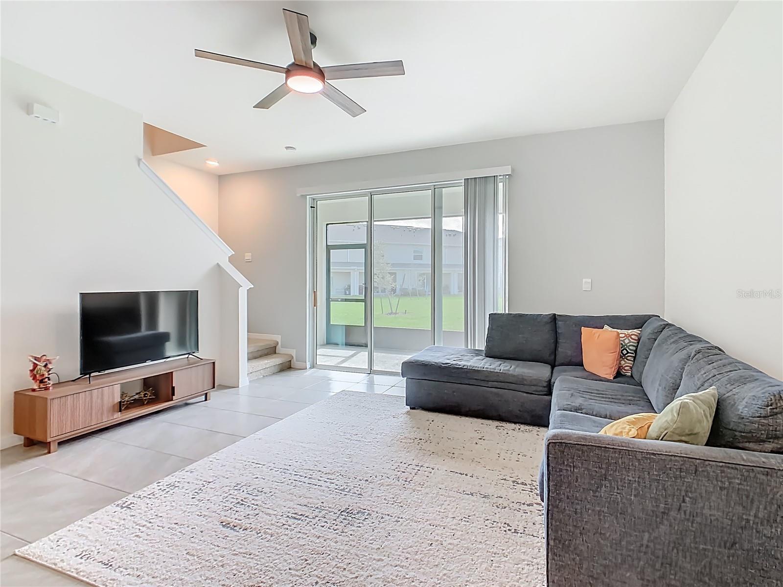 OSCEOLA VILLAGE CENTER - Residential Lease