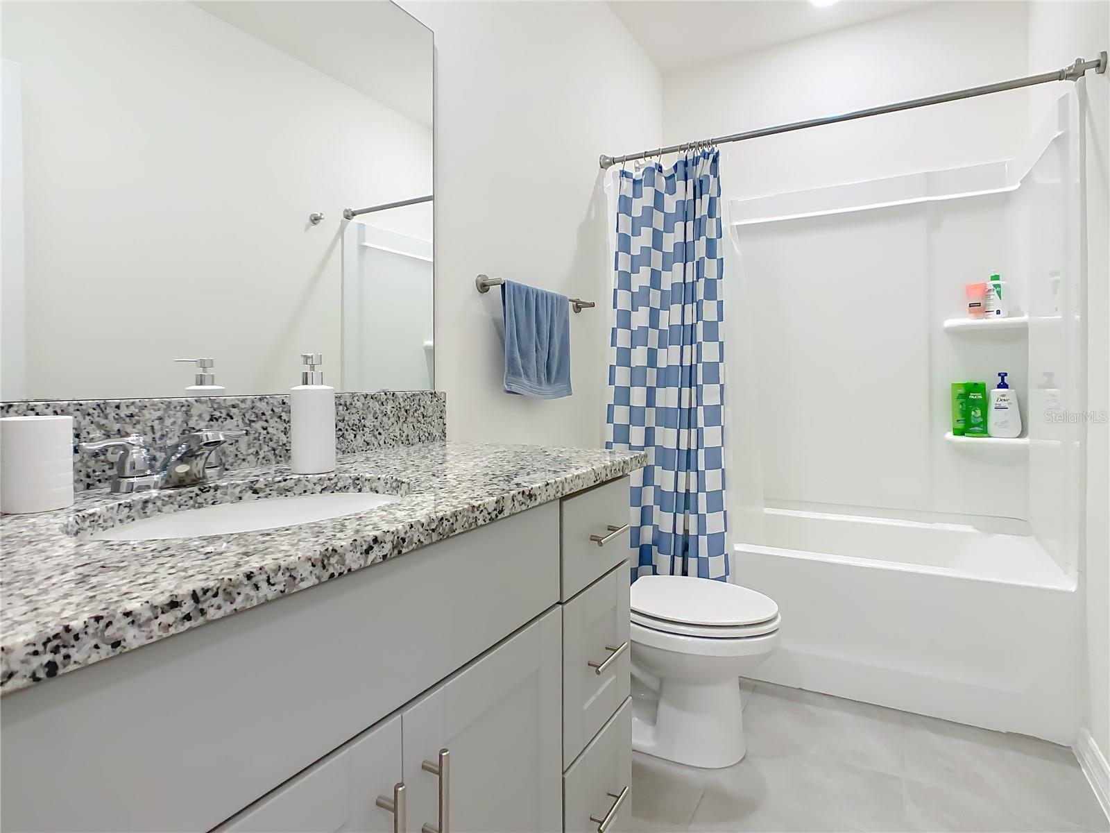 OSCEOLA VILLAGE CENTER - Residential Lease