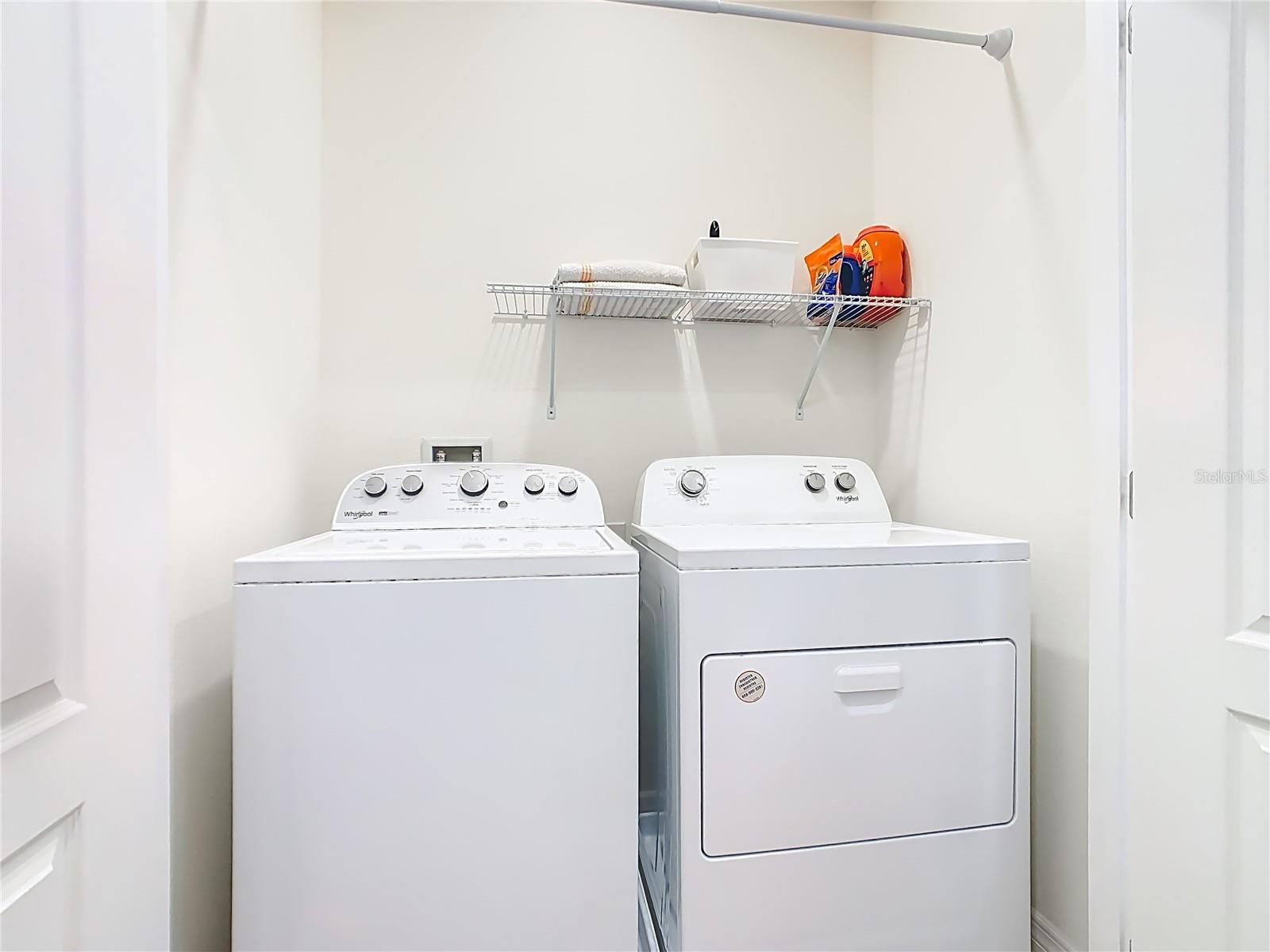 OSCEOLA VILLAGE CENTER - Residential Lease