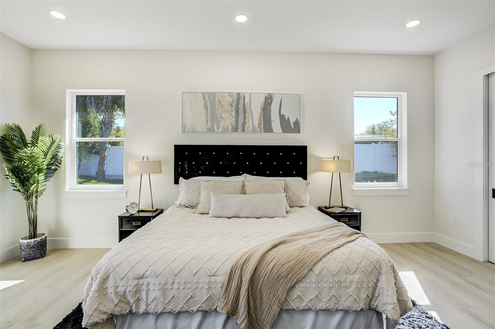 HARBOR BLUFFS SEC 2 - Residential