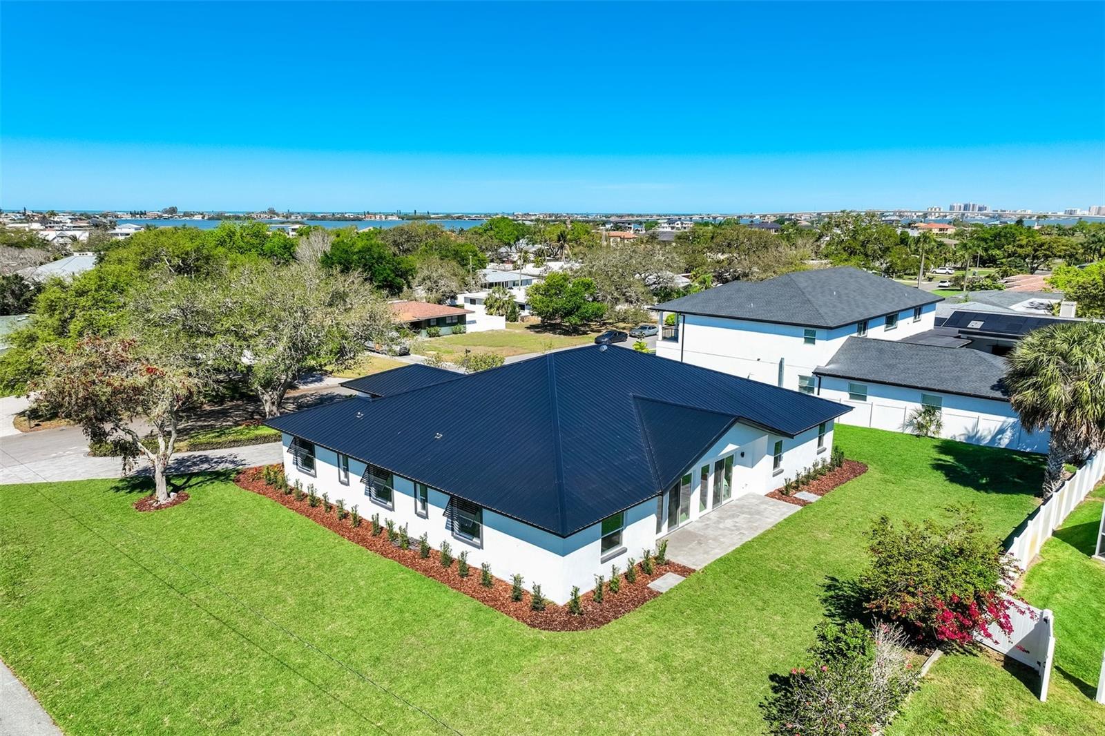 HARBOR BLUFFS SEC 2 - Residential