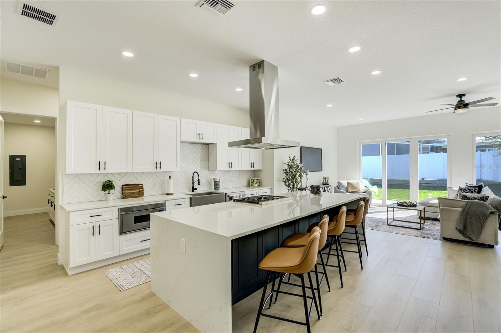 HARBOR BLUFFS SEC 2 - Residential