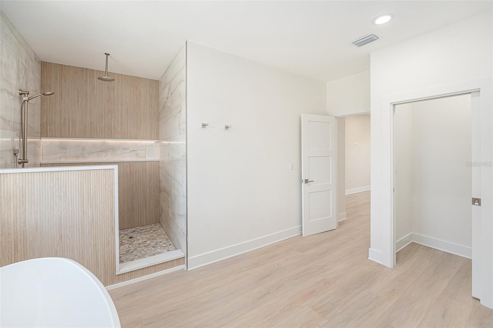 ORANGE VILLA HEIGHTS REP - Residential